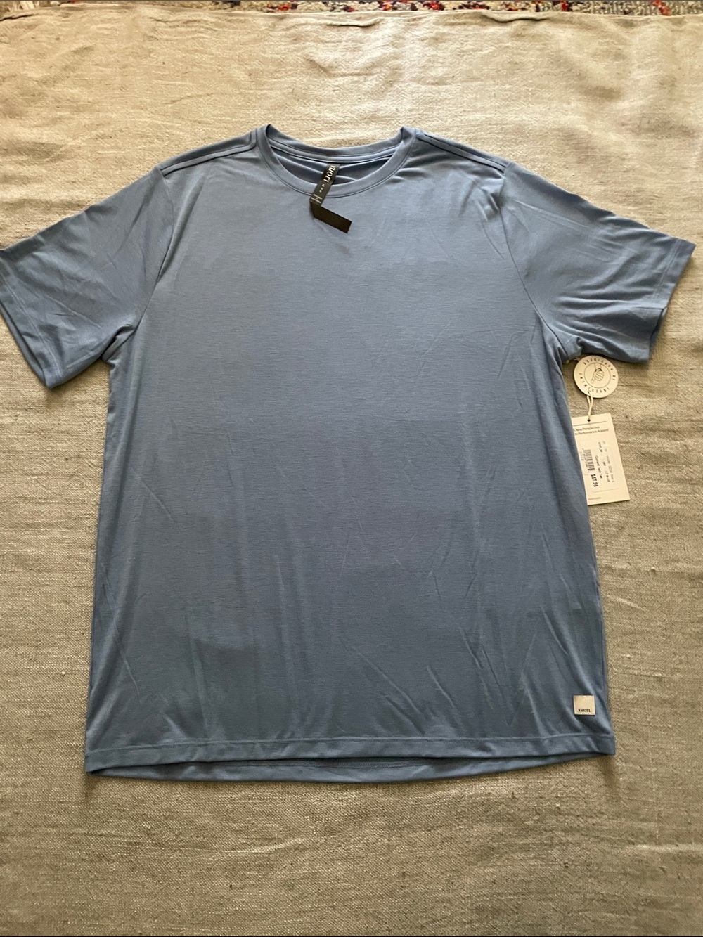 Brand new men’s “Vuori” Crewneck T-Shirt - Light Blue
